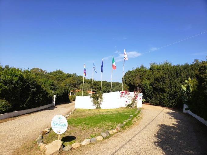 Happy Camp Mobile Homes In Camping Village Baia Paradiso Badesi Εξωτερικό φωτογραφία